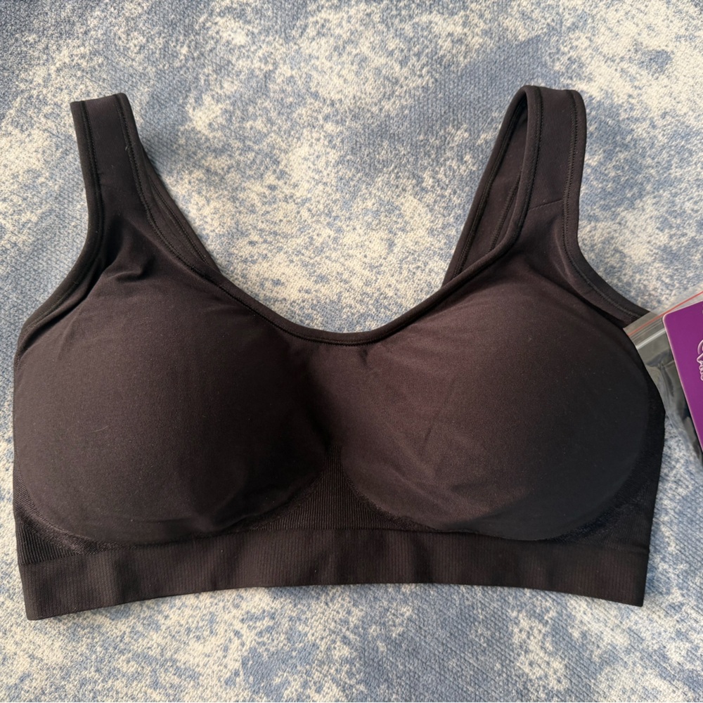 New Body & Bra Black Wireless Sports Bra Size XL